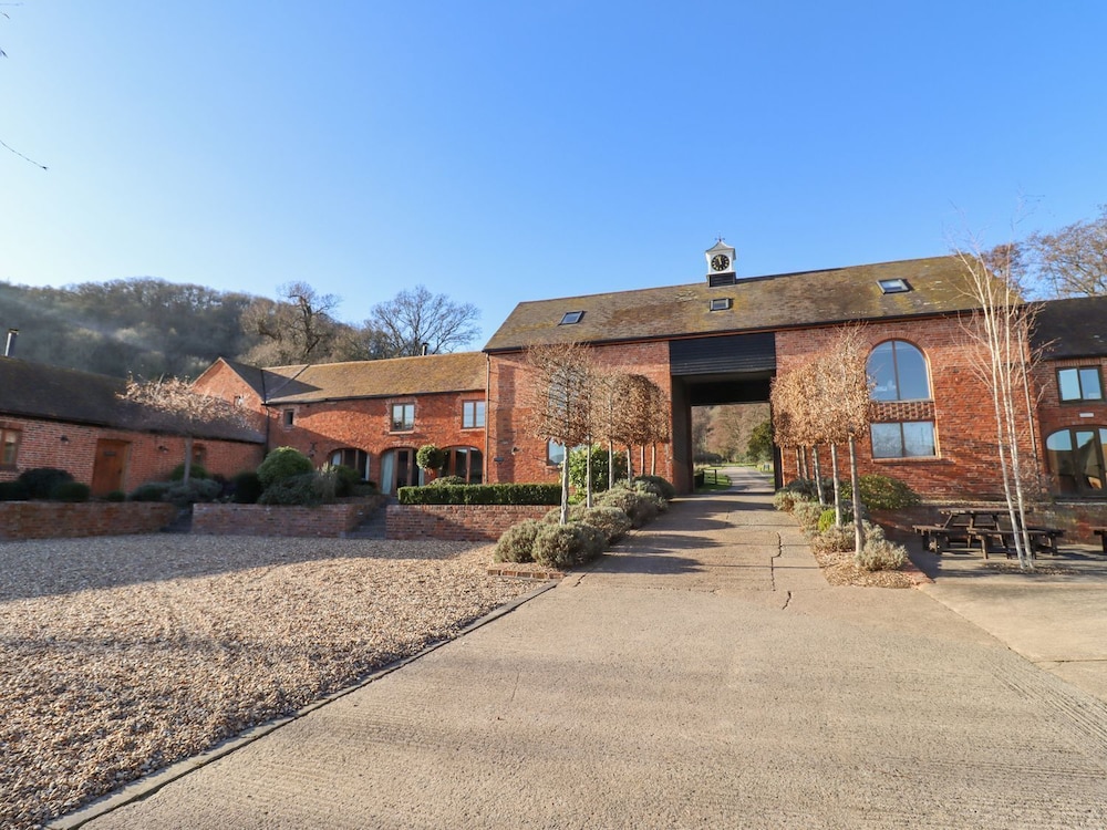 The Stables - carbon neutral hotel in Winchester