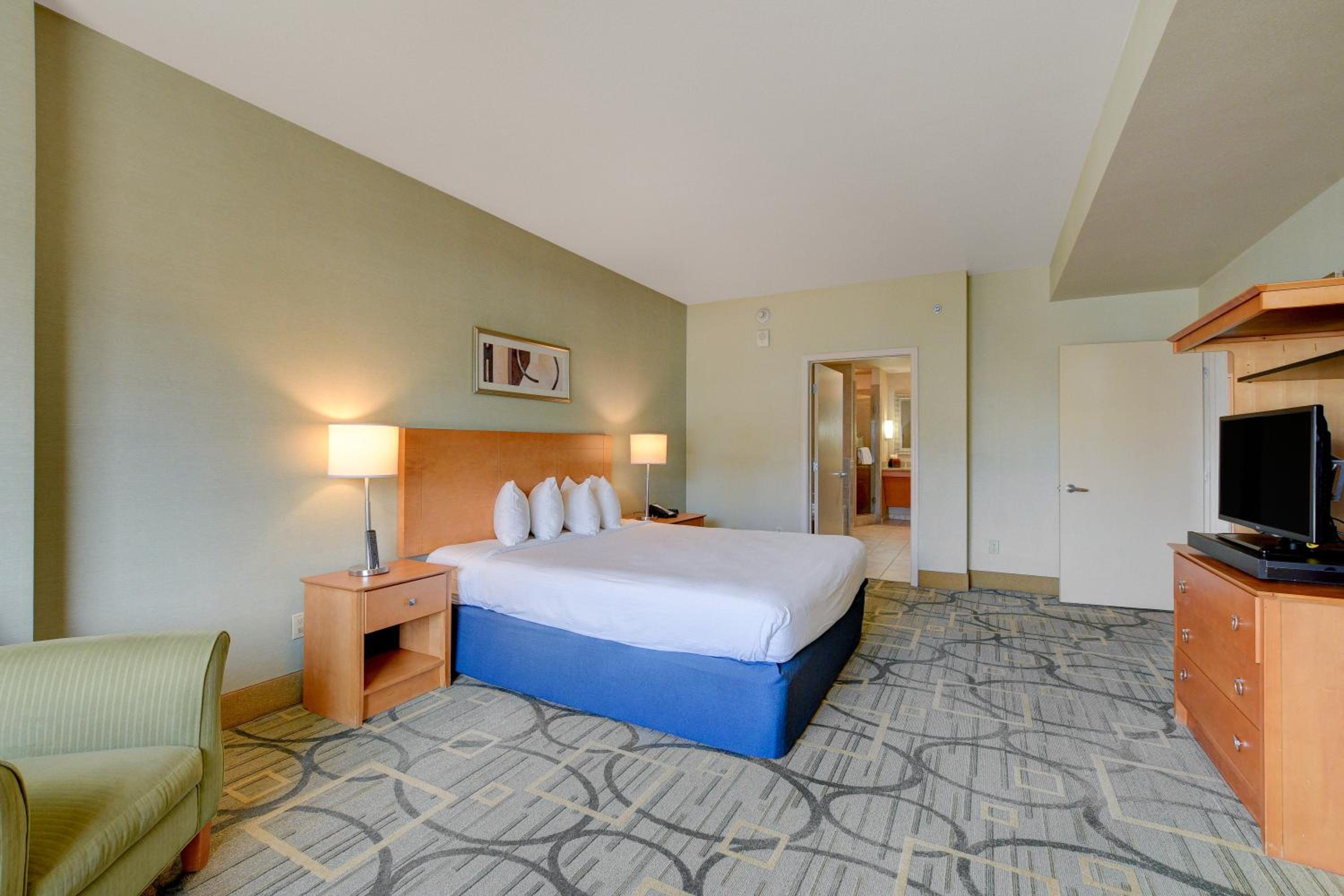 Luxury 1Bd 1Bth Suite At Platinum Hotel Strip View