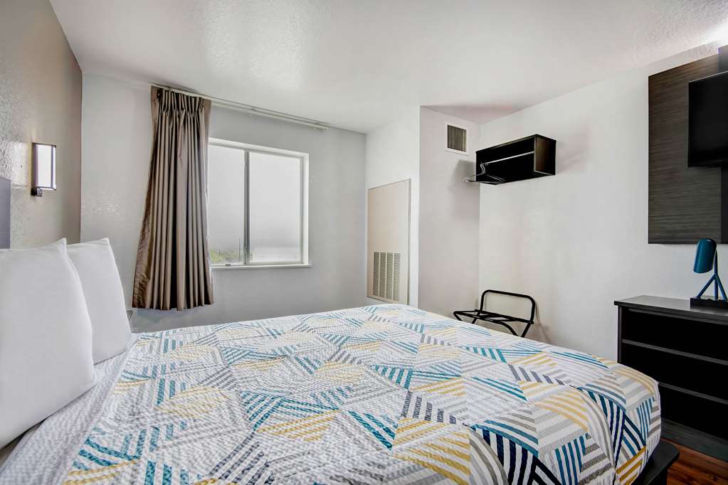 Motel 6 San Antonio TX Sea World North - photo 8