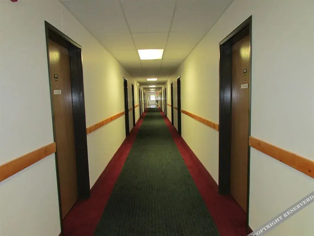 AmeriVu Inn and Suites Stanley - photo 13