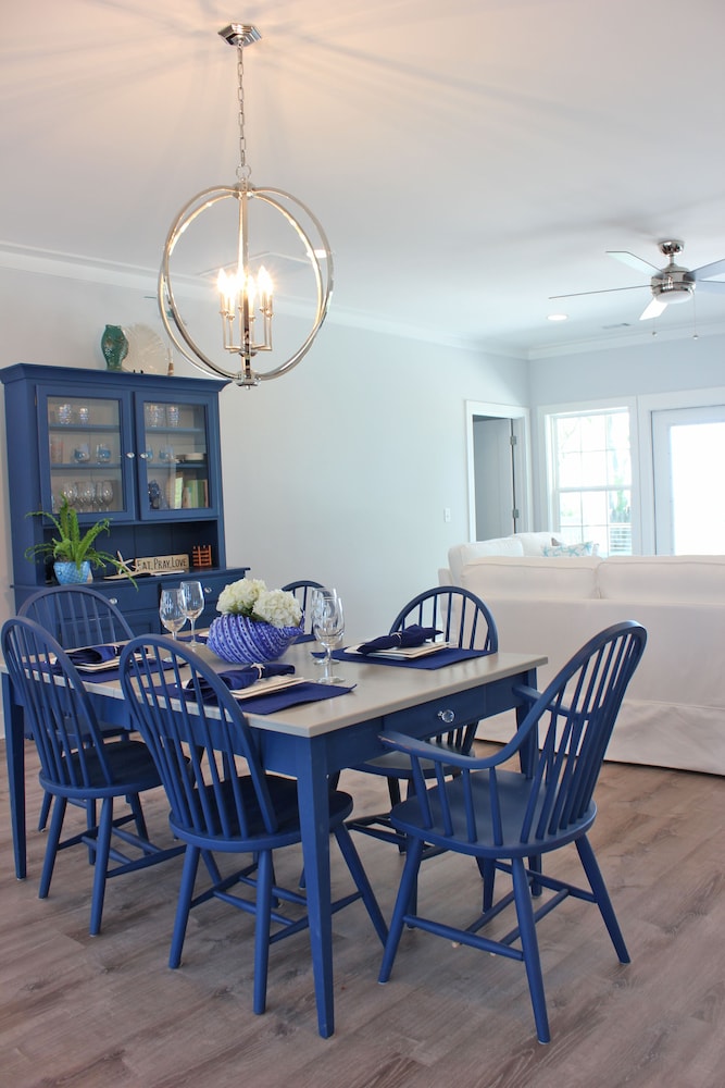 Darien Waterfront Inn - photo 8