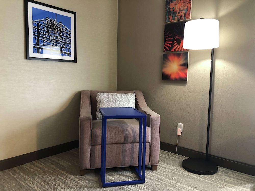 Hampton Inn El Dorado - photo 16