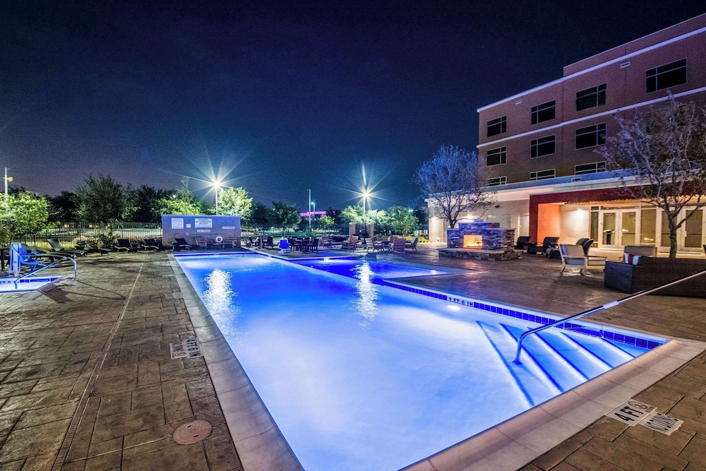 Cambria Hotel McAllen Convention Center - photo 35