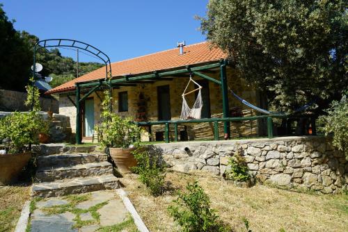 Elpida Country House Paleochora Anidri — 4-Star Luxury Hotel in Palaiochora, Greece