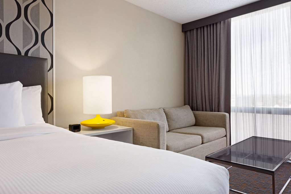 Wyndham Fort Smith City Center - photo 12