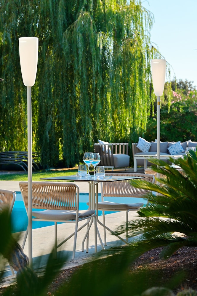 Bartaccia Hotel — Propriano