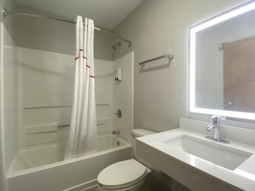 Microtel Inn & Suites by Wyndham Winston Salem - photo 17