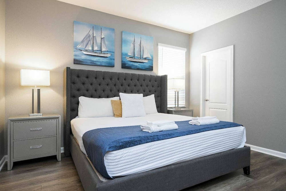 Solterra 12bd 11 5bat Sleeps24 Disney Pool Spa - photo 40