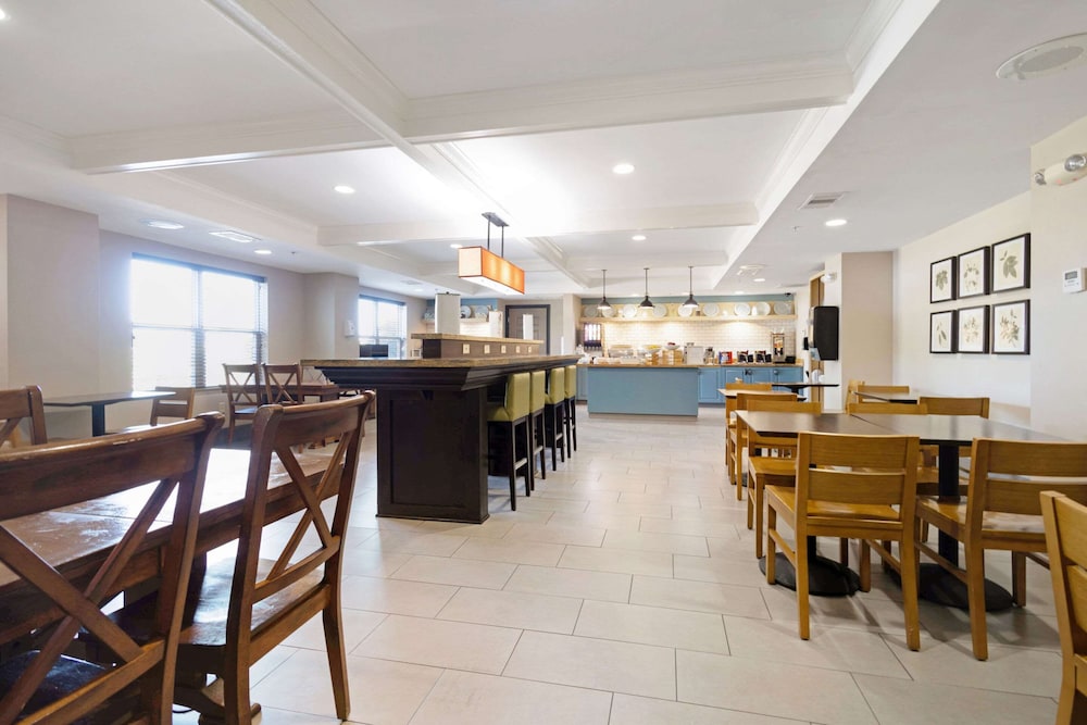 Country Inn & Suites by Radisson Texarkana TX - photo 15