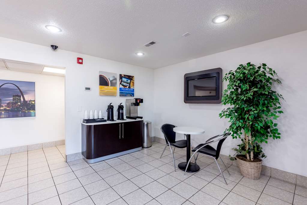 Motel 6 Troy IL - photo 29