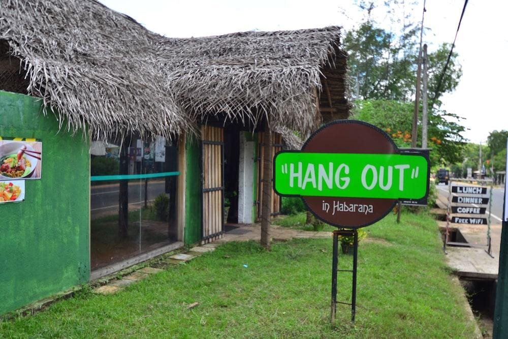 Hangout Habarana in Anuradhapura, Sri Lanka