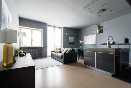 Grancini 6 Pagano City Life Luxury Apartment — 4-Star Luxury Hotel in Milan, Italy