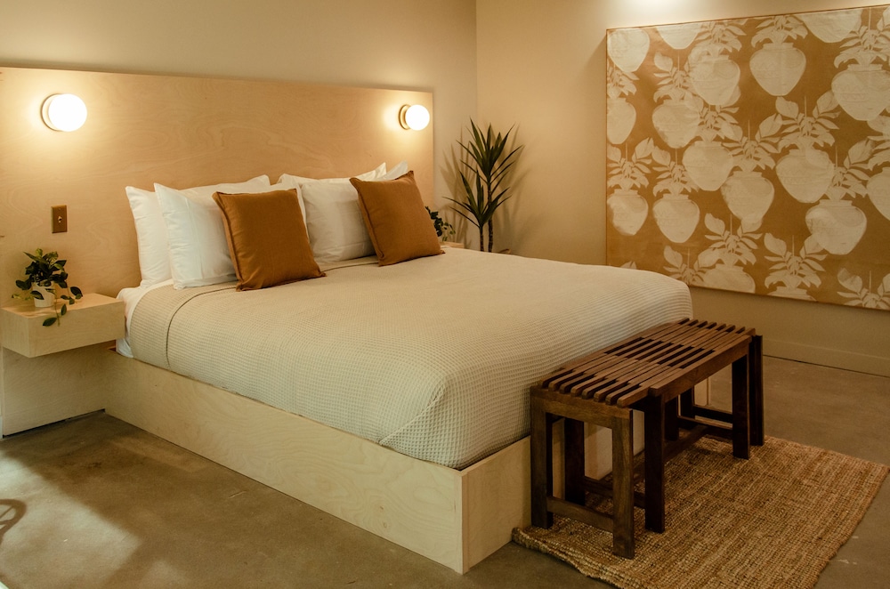 Brut Hotel - photo 31