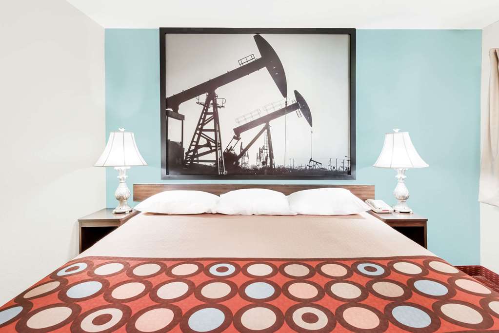 Super 8 by Wyndham Midwest City OK - photo 7