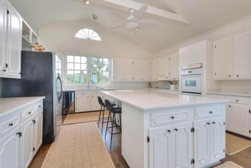 4819 W Beach Drive - photo 9