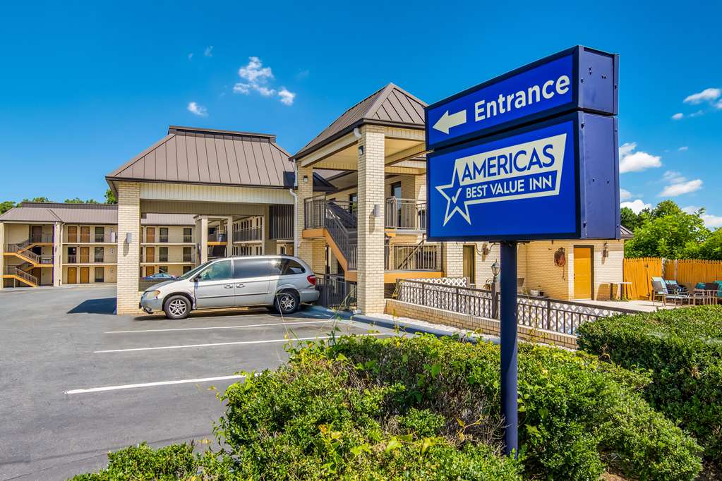 Americas Best Value Inn Wadesboro - photo 2