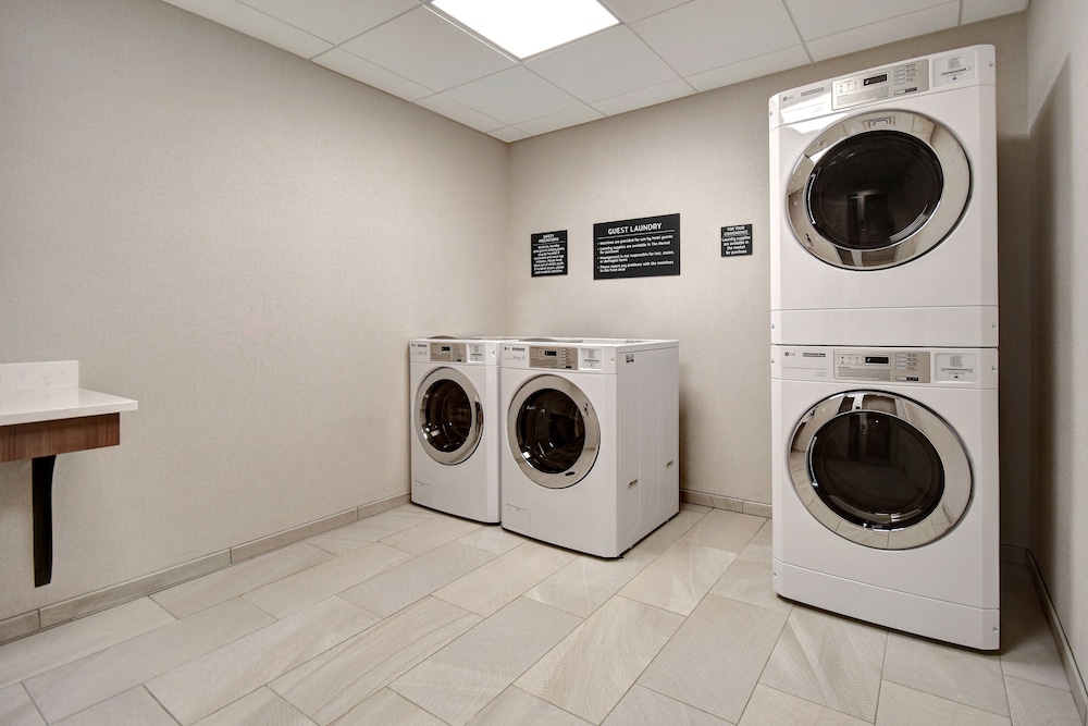 Holiday Inn Erie by IHG - photo 31