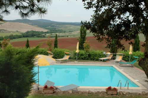 Agriturismo Palazzo Conti B — 4-Star Luxury Hotel in Pienza, Italy
