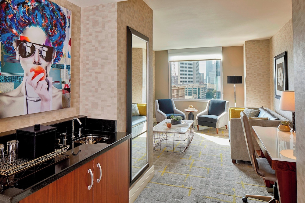 Renaissance Atlanta Midtown Hotel - photo 26