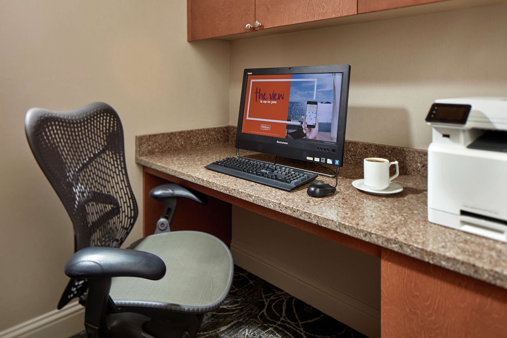 Hilton Garden Inn Portland Lake Oswego - photo 23
