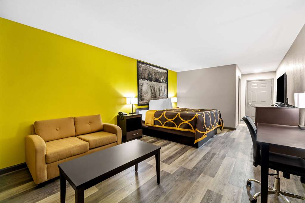 Super 8 by Wyndham Paragould - photo 25