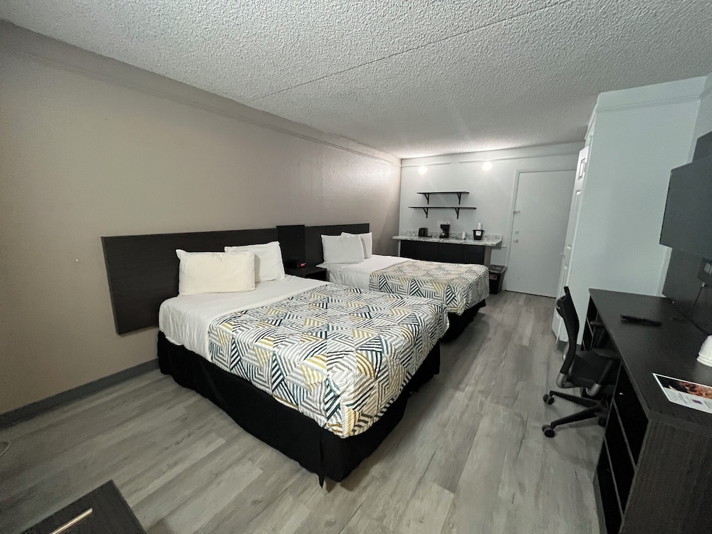 Studio 6 Phoenix AZ Midtown - photo 15