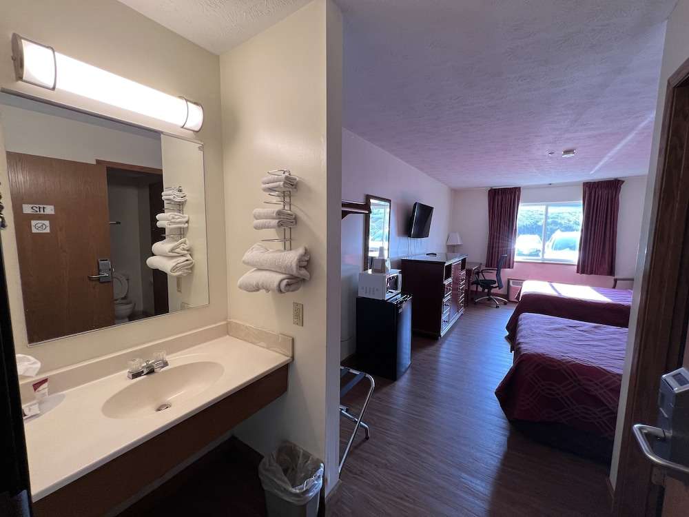 Fairbridge Inn Express Chesterton - photo 18