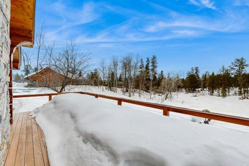 Lake Fork Lodge — 4-Star Luxury Hotel in Mccall, United States