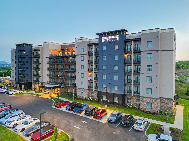 Staybridge Suites Pigeon Forge Smoky Mtns by IHG - photo 7