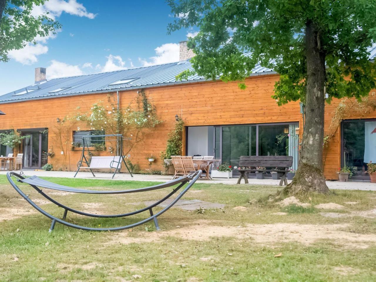 Nature Cottage in Florennes — 4-Star Luxury Hotel in Florennes, Belgium