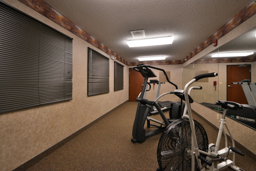 Kelly Inn & Suites Mitchell South Dakota - photo 24