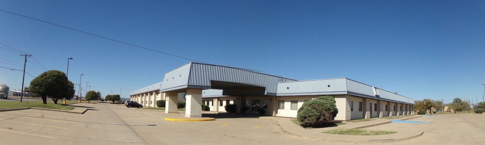 Regency Inn & Suites Altus OK - photo 22