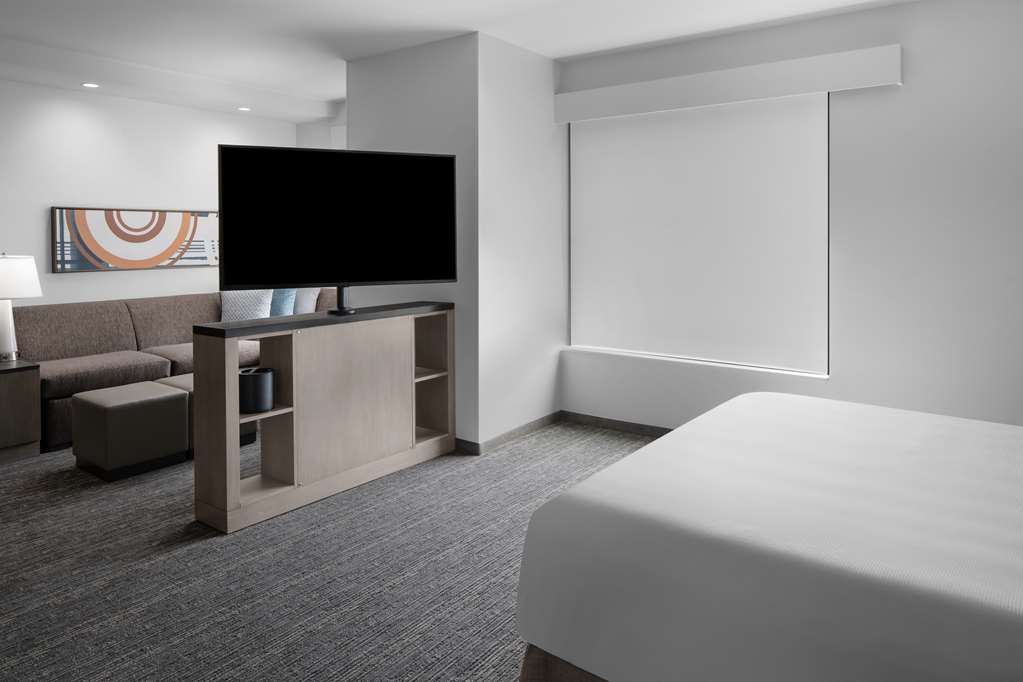 Hyatt House Lansing University Area - photo 30