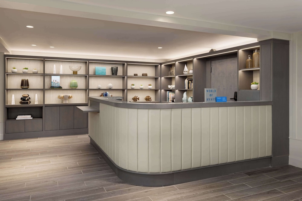 The Pell Part of JdV by Hyatt - photo 3
