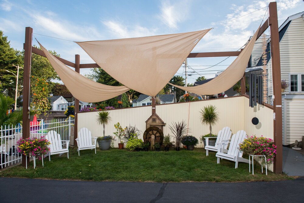 Footbridge Beach Motel - photo 159