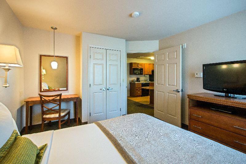 Candlewood Suites Lakewood - photo 24