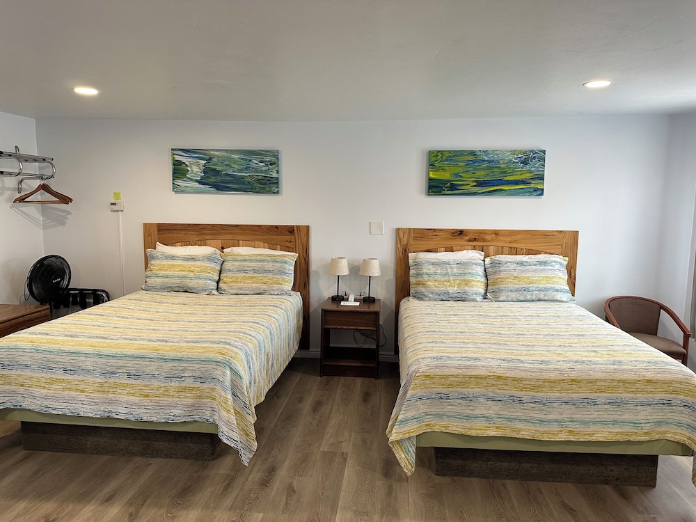 Lamplighter Lodge - photo 46