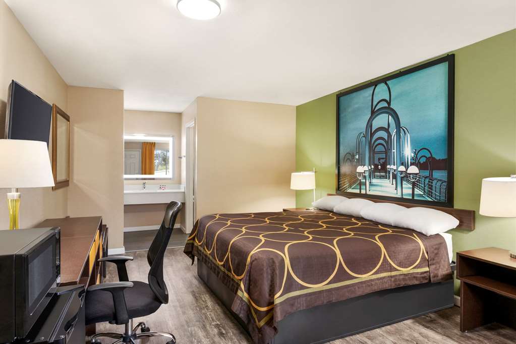 Super 8 by Wyndham Brookhaven - photo 13