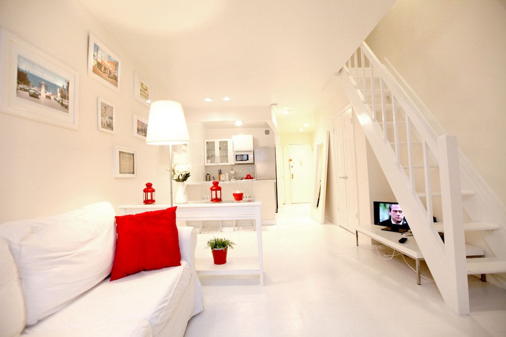 The Meatpacking Suites — 4-Star Luxury Hotel in New York City, United States