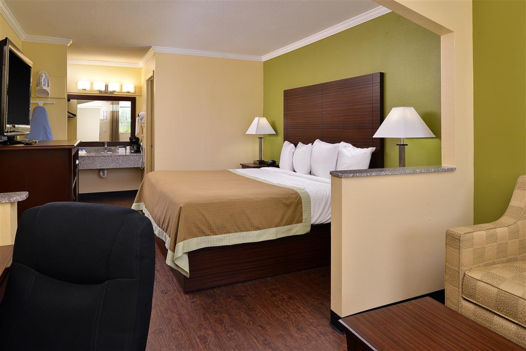 Americas Best Value Inn Winona - photo 12