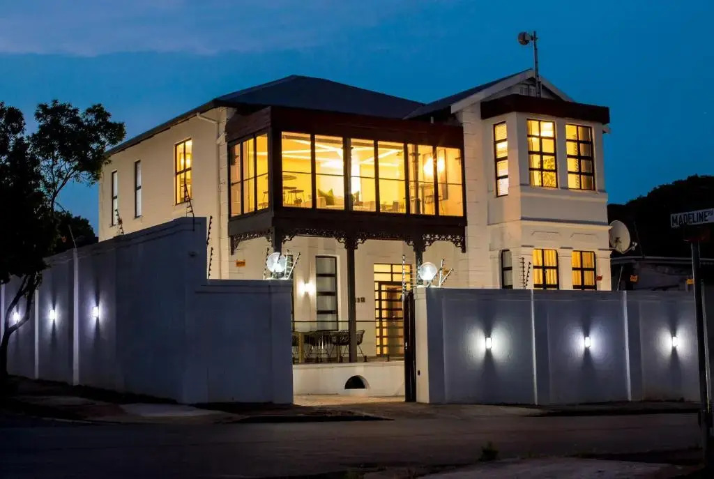 Zet On 9Th Avenue in Durban, South Africa