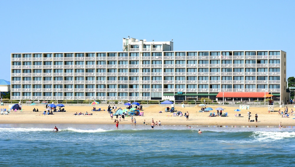 Oceanfront Inn - photo 36