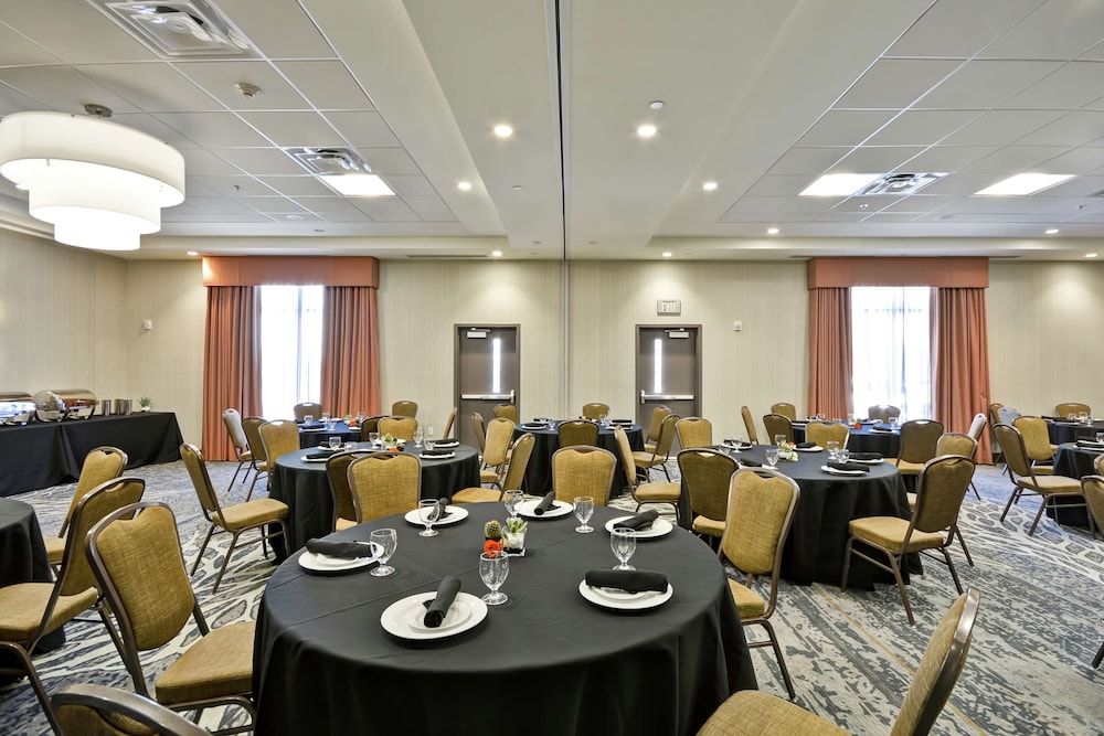 Hilton Garden Inn Phoenix Tempe ASU Area - photo 33