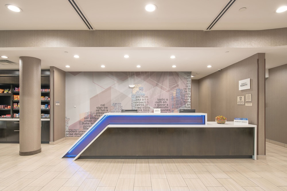 SpringHill Suites by Marriott Dallas Central Expressway - photo 8