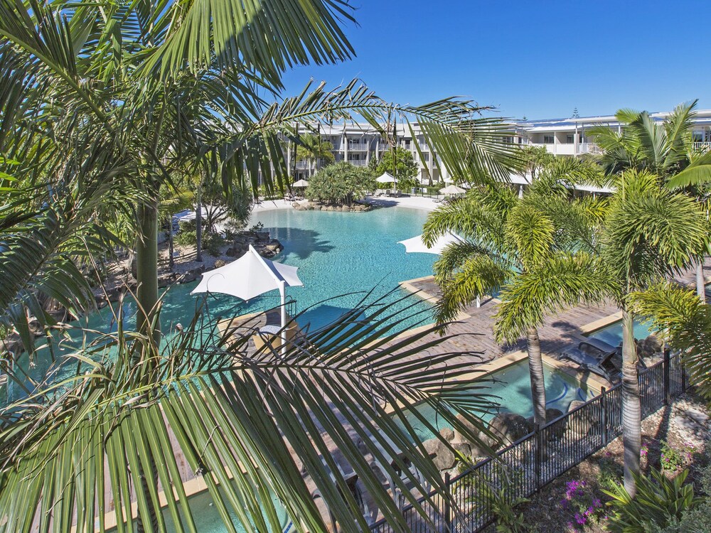Resort Spa 6316 With Resort Tropical Pool — Kingscliff