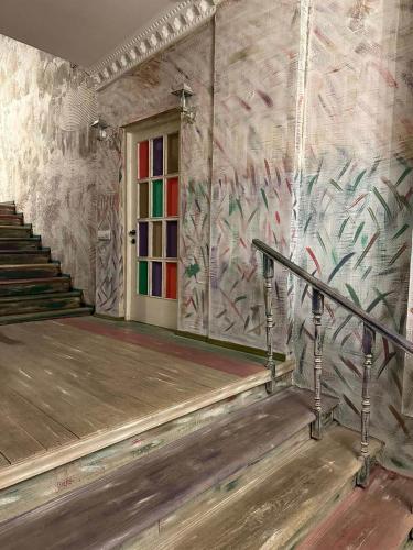 Liberty art apartment