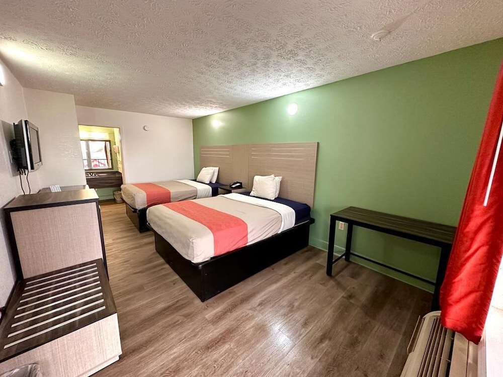Briarstone Inn Pigeon Forge - photo 23