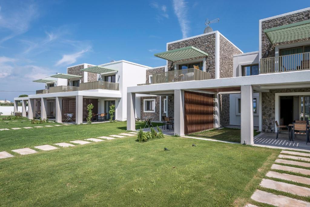 Thalassa Suites