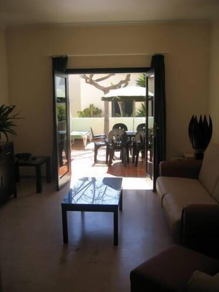 Westhaven Bay — Arona — photo 4