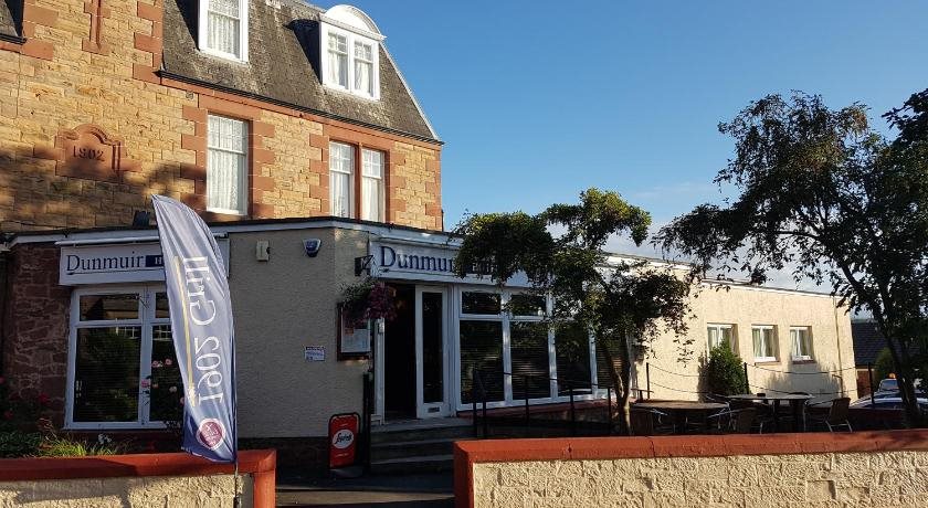 Dunmuir Hotel — hotel in Dunbar